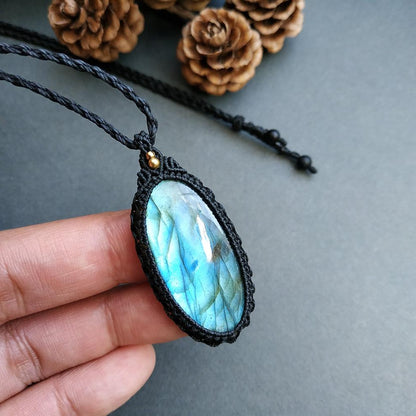 Labradorite Macrame Necklace  | Pendant size approx 4.8 cm