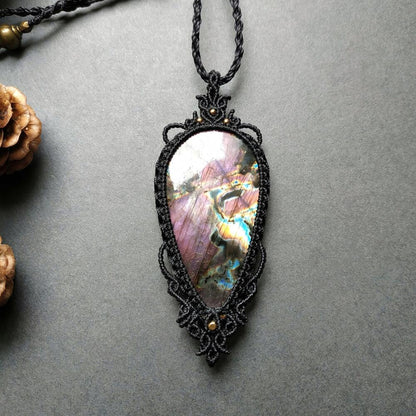 Multi Flash Spectrolite Labradorite Macrame Necklace | Pendant size approx 8 cm