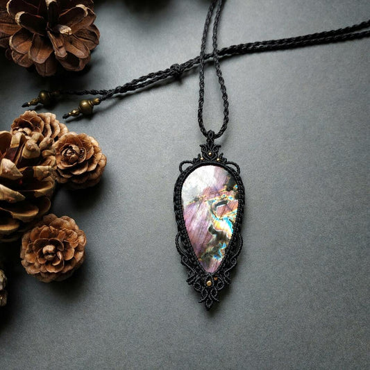 Multi Flash Spectrolite Labradorite Macrame Necklace | Pendant size approx 8 cm
