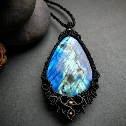 Labradorite Macrame Necklace - SOLD
