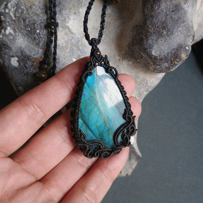 Labradorite Macrame Necklace - Freehand Design  - SOLD