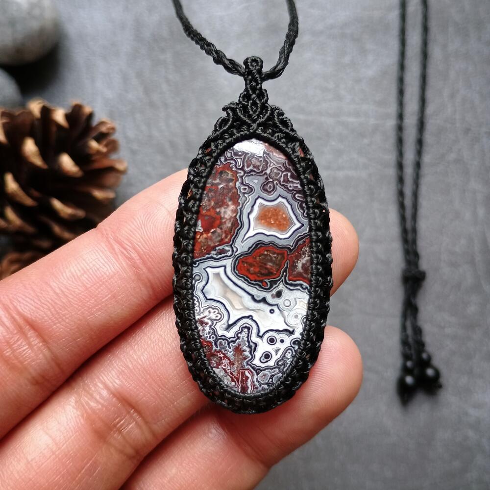Crazy Lace Agate Macrame Necklace | Pendant size approx 5.3 cm