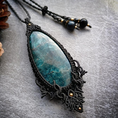 Apatite Macrame Necklace | Pendant size approx 7.4 cm