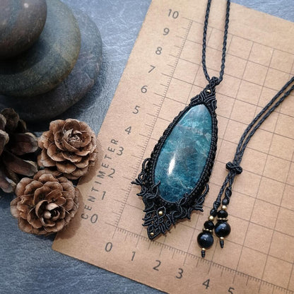Apatite Macrame Necklace | Pendant size approx 7.4 cm