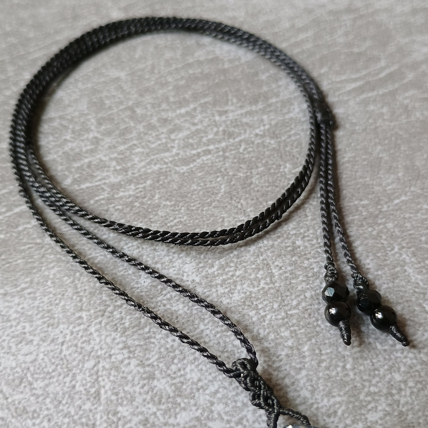 Mini Labradorite Macrame Necklace [LOT-DGB2] with Brass bead