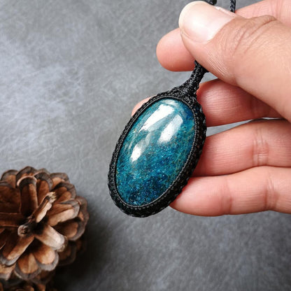 Apatite Macrame Necklace | Pendant size approx 6.2 cm - SOLD