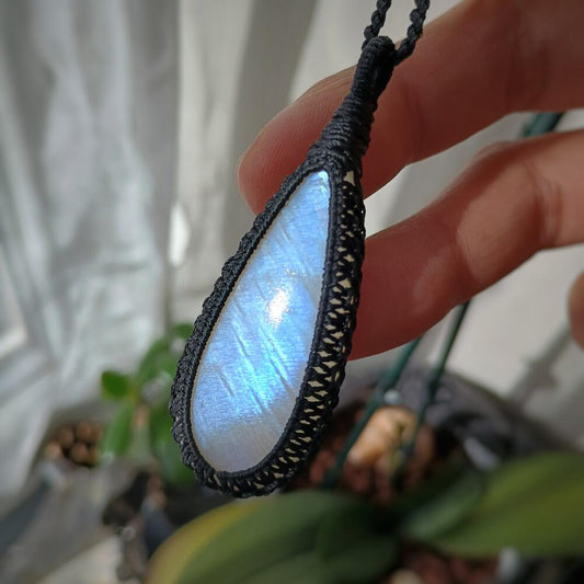 Moonstone Macrame Necklace | Pendant size approx 6.1 cm - SOLD