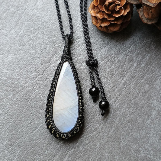 Moonstone Macrame Necklace | Pendant size approx 6.1 cm
