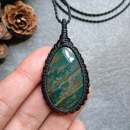 Bloodstone Macrame Necklace | Pendant size approx 5.3 cm