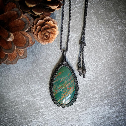 Bloodstone Macrame Necklace | Pendant size approx 5.3 cm