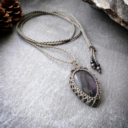 Spectrolite Labradorite Macrame Necklace | Pendant size approx 4.4 cm