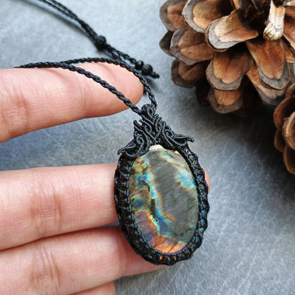 Spectrolite Labradorite Macrame Necklace | Pendant size approx 4.4 cm
