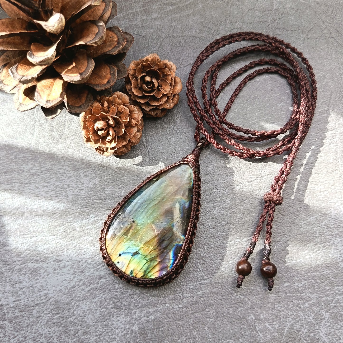 Labradorite Macrame Necklace | Pendant size approx 6.8 cm