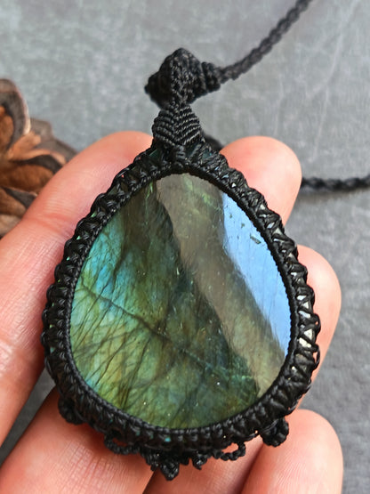 Labradorite Macrame Necklace | Pendant size approx 6.5cm - Freehand Design