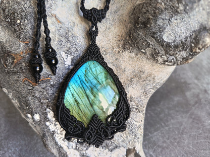 Labradorite Macrame Necklace | Pendant size approx 6.5cm - Freehand Design
