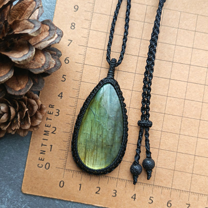 Labradorite Macrame Necklace | Pendant size approx 6.5 cm - Clearance