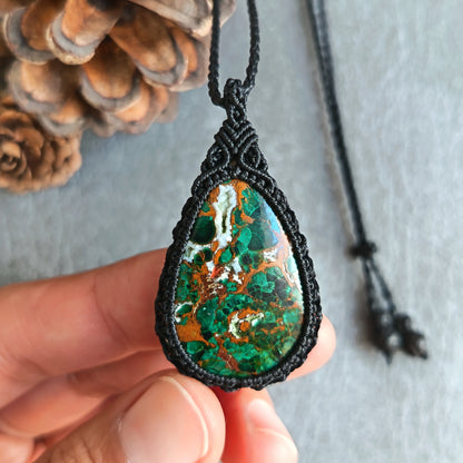 Malachite Chrysocolla Macrame Necklace | Pendant size approx 4.7 cm