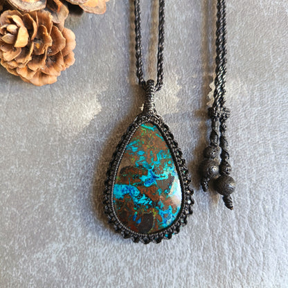 Shattuckite Macrame Necklace | Pendant size approx 5.5 cm