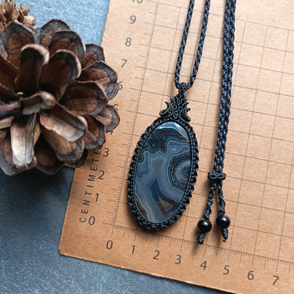 Turkish Agate Macrame Necklace | Pendant size approx 6.4 cm