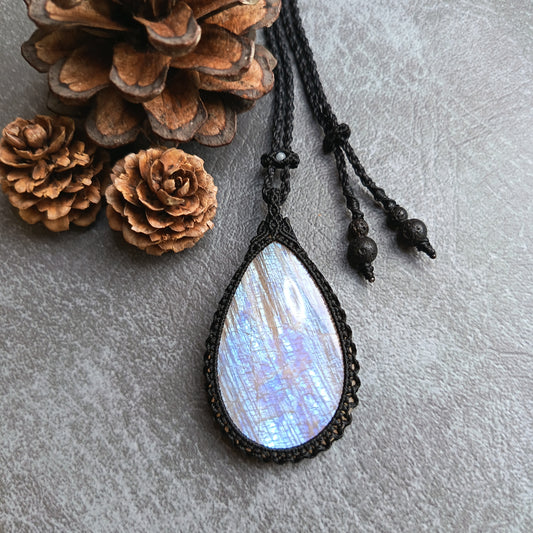 Moonstone Macrame Necklace | Pendant size approx 6.2 cm
