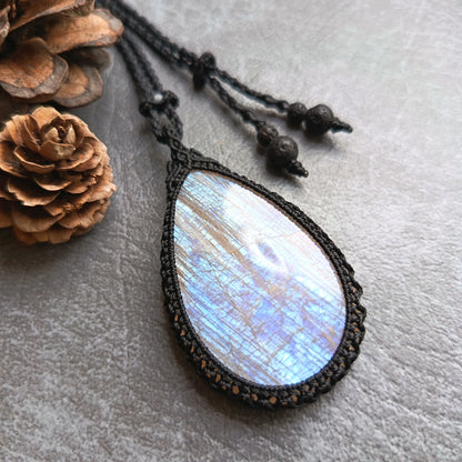 Moonstone Macrame Necklace | Pendant size approx 6.2 cm
