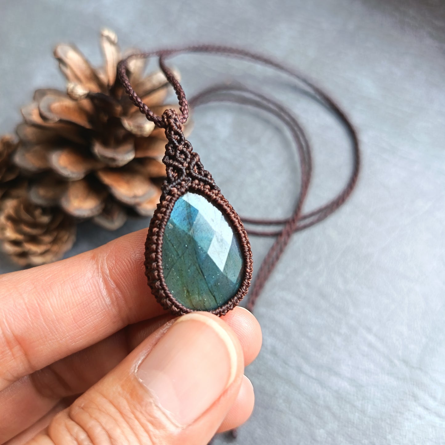 Labradorite Macrame Necklace | Pendant size approx 3.8 cm