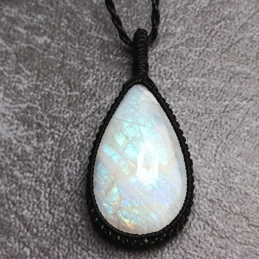 Moonstone Macrame Necklace | Pendant size approx 4.4 cm