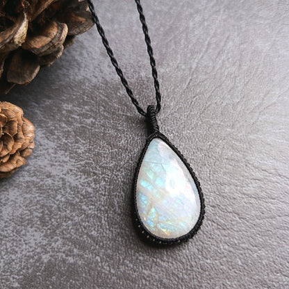 Moonstone Macrame Necklace | Pendant size approx 4.4 cm