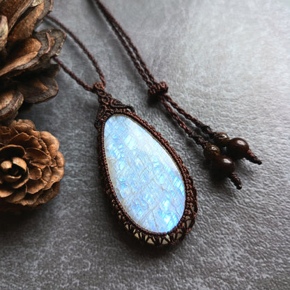 Moonstone Macrame Necklace | Pendant size approx 5.5 cm