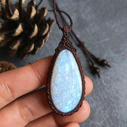 Moonstone Macrame Necklace | Pendant size approx 5.5 cm