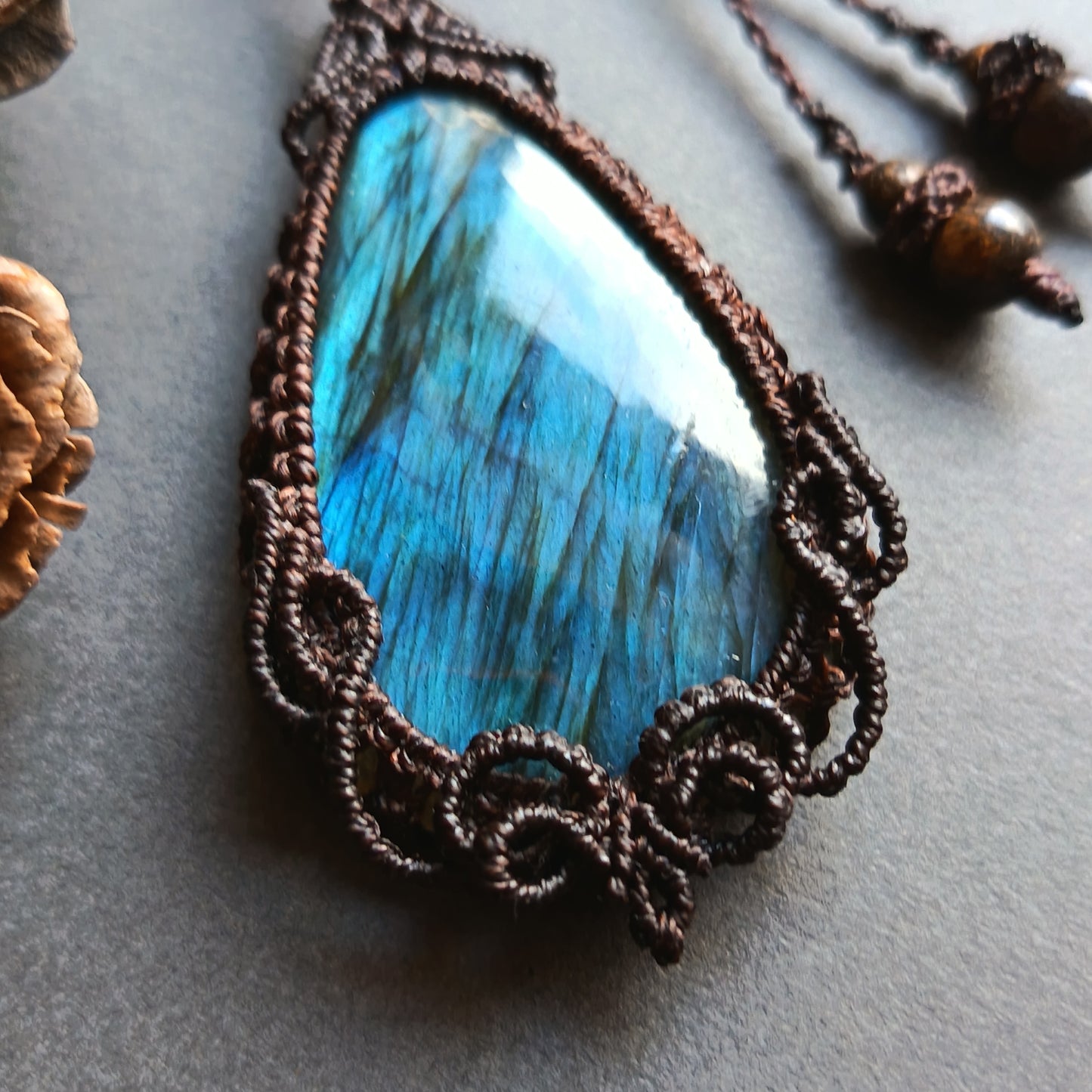 Labradorite Macrame Necklace | Pendant size approx 6.8 cm