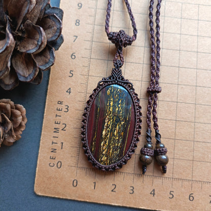 Tiger Iron | Iron Tiger's Eye Macrame Necklace | Pendant size 5.9 cm