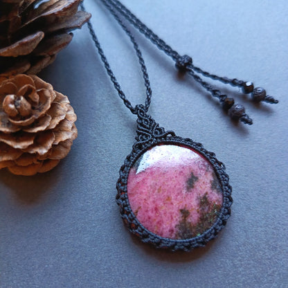 Rhodonite Macrame Necklace | Pendant size approx 4.3 cm