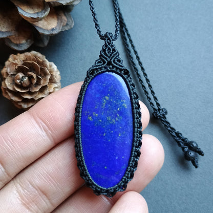 Lapis Lazuli Macrame Necklace | Pendant size approx 5.5 cm