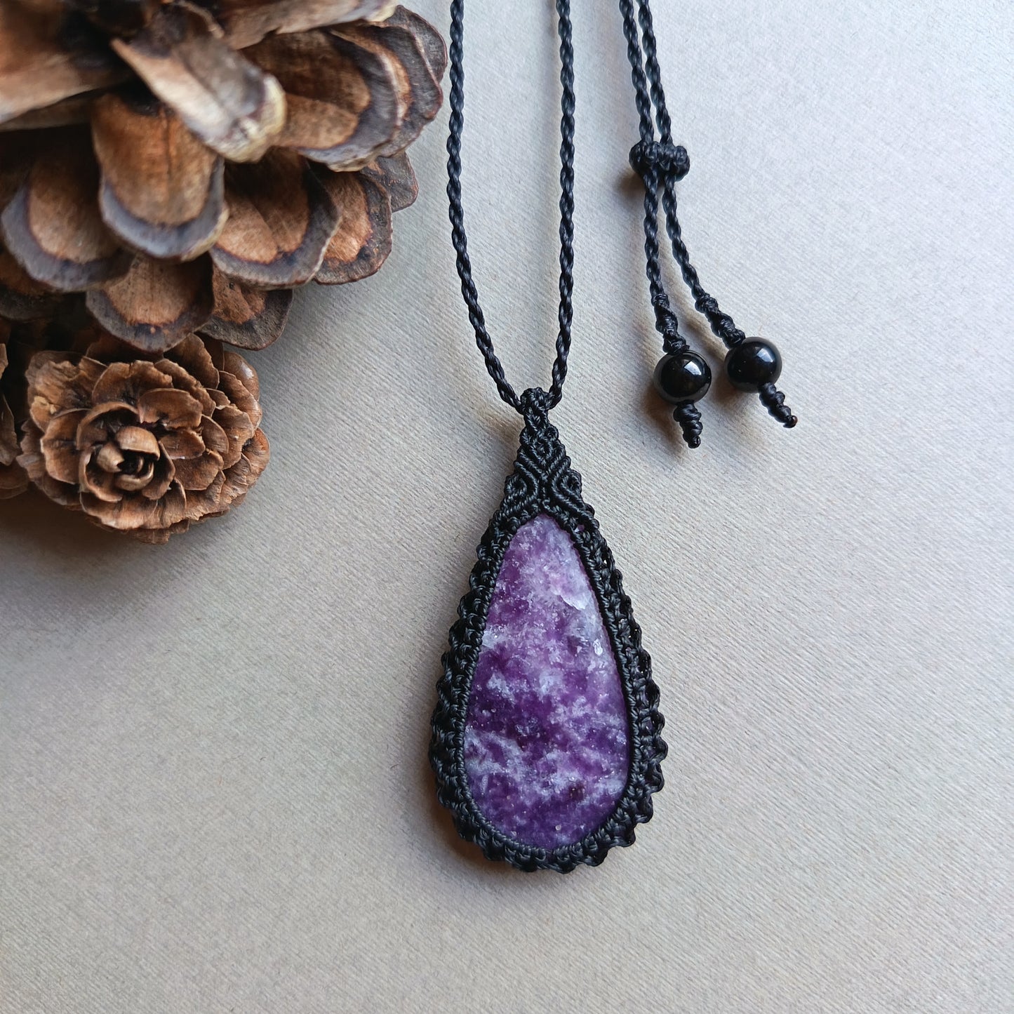 Lepidolite Macrame Necklace | Pendant size 5.2 cm