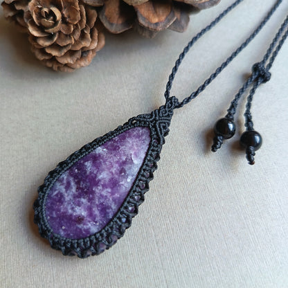 Lepidolite Macrame Necklace | Pendant size 5.2 cm