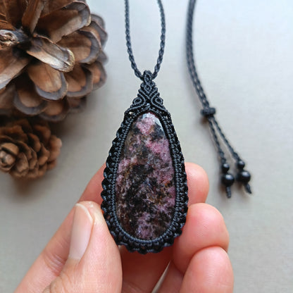 Rhodonite Macrame Necklace | Pendant size approx 5.3 cm