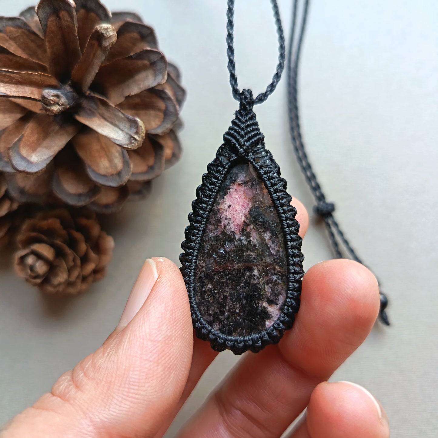 Rhodonite Macrame Necklace | Pendant size approx 5.3 cm