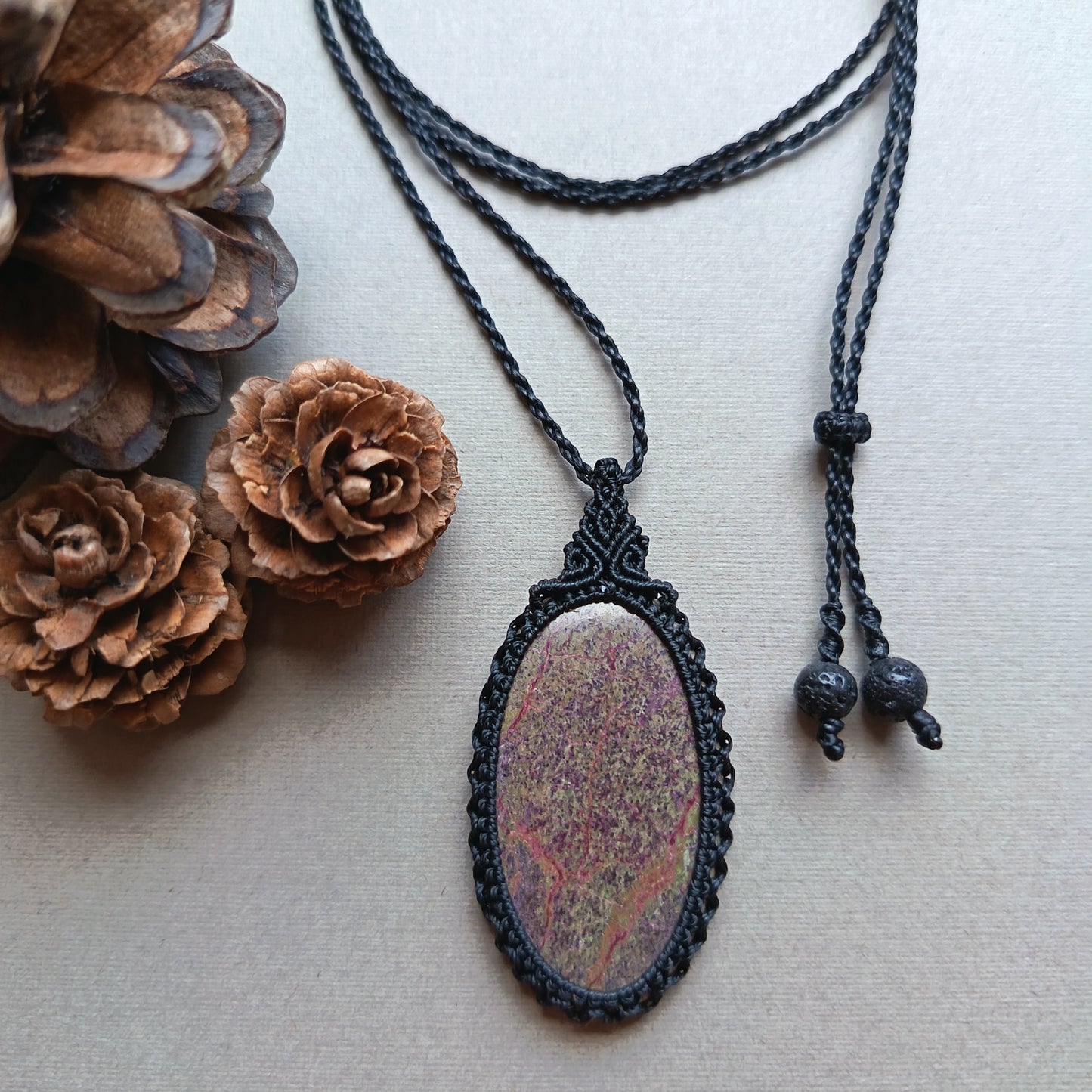 Atlantisite Macrame Necklace | Pendant size 5.7 cm