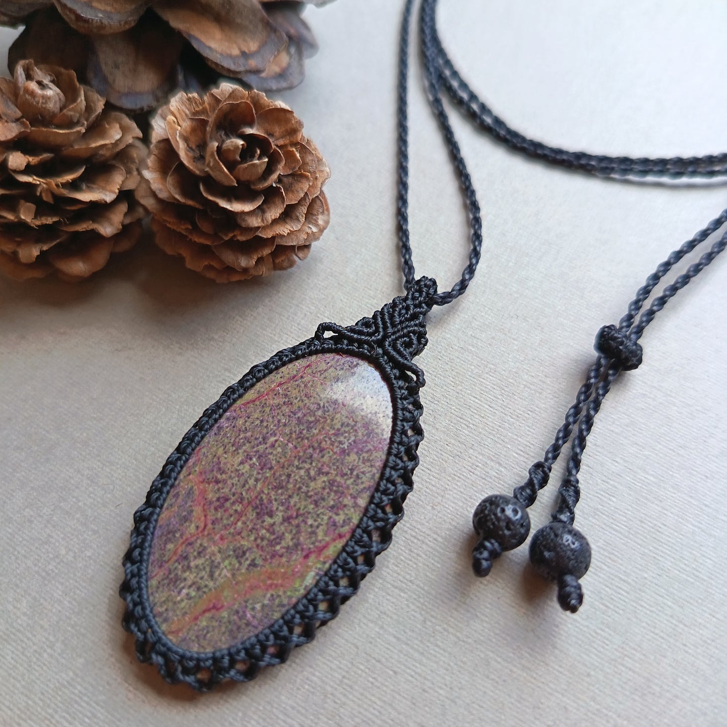 Atlantisite Macrame Necklace | Pendant size 5.7 cm