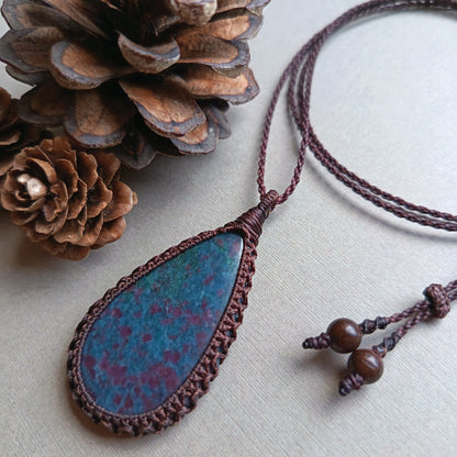 Ruby Kyanite Macrame Necklace | Pendant size 5.8 cm