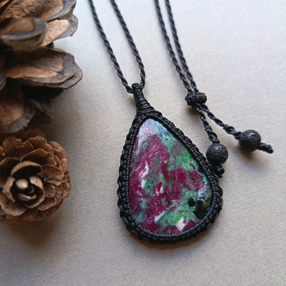 Ruby Zoisite Macrame Necklace | Pendant size 4.9 cm