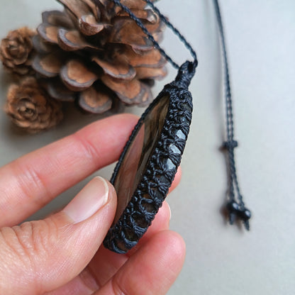 Labradorite Macrame Necklace | Pendant size approx 6.6 cm
