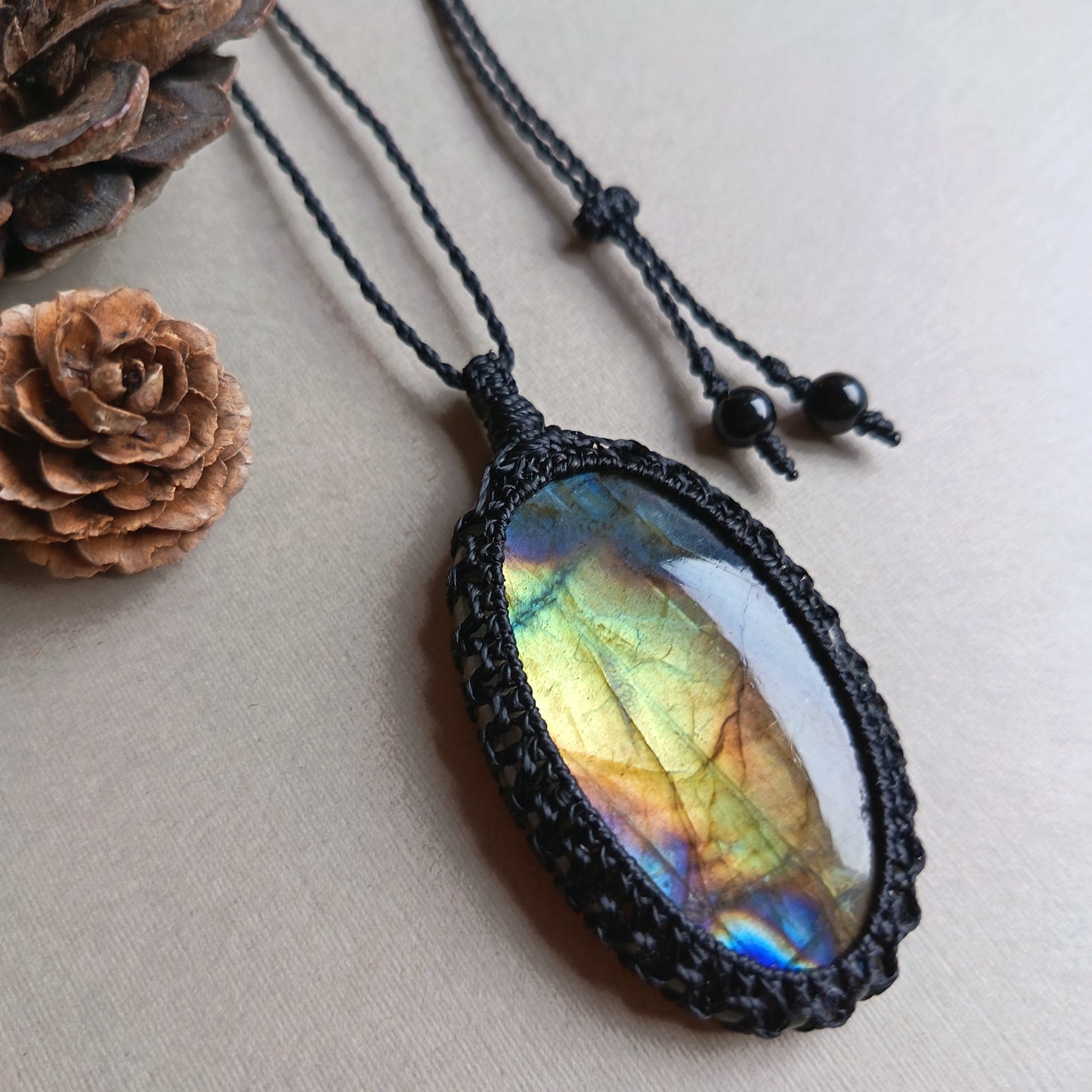 Labradorite Macrame Necklace | Pendant size approx 6.6 cm