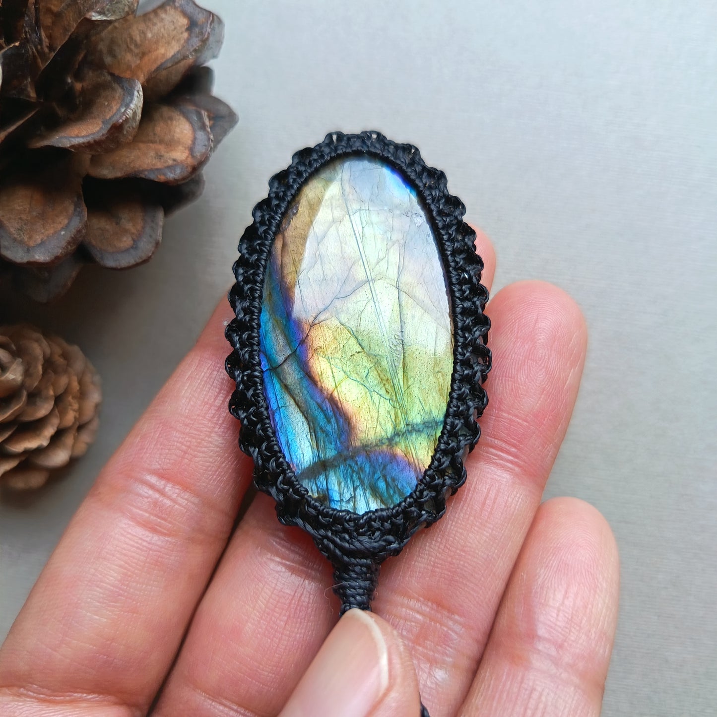 Labradorite Macrame Necklace | Pendant size approx 6.6 cm
