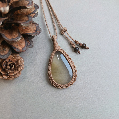 Golden Rutile Quartz Macrame Necklace | Pendant size 4.8 cm