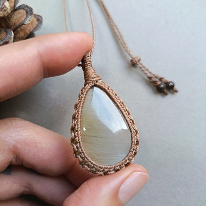 Golden Rutile Quartz Macrame Necklace | Pendant size 4.8 cm