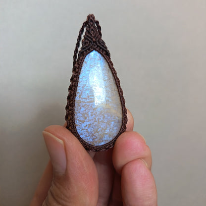 Moonstone Macrame Necklace | Pendant size 5.2 cm