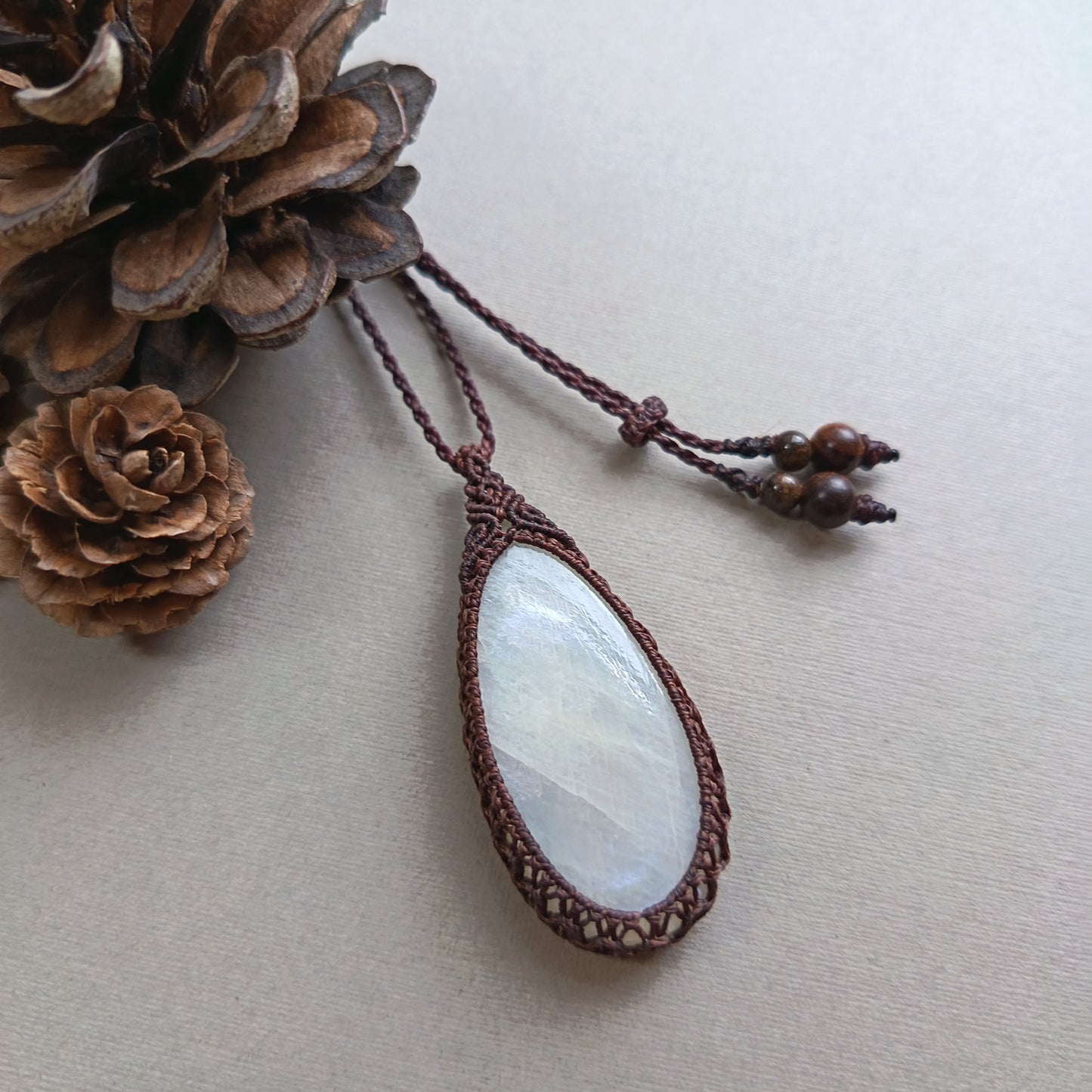 Moonstone Macrame Necklace | Pendant size 5.5 cm