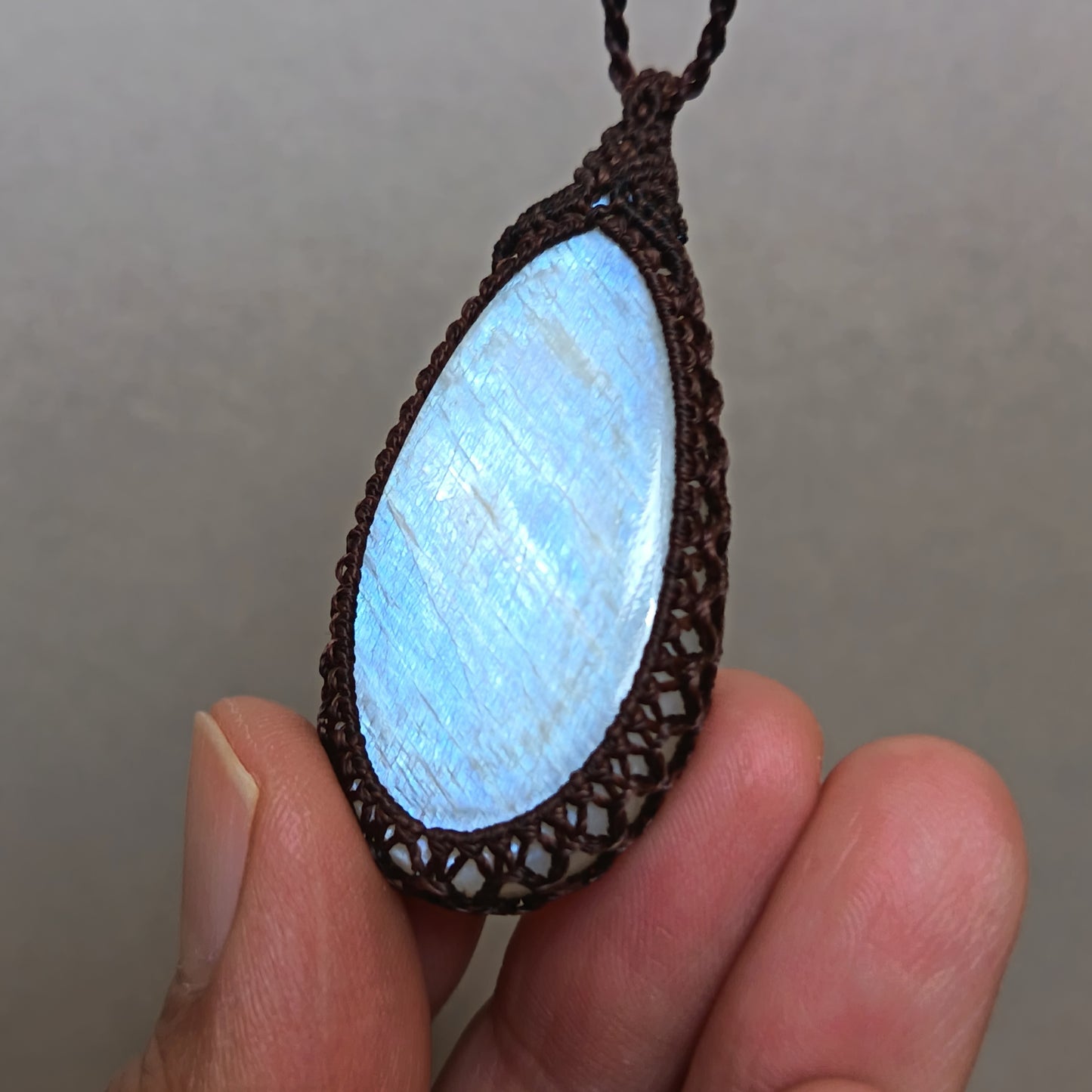 Moonstone Macrame Necklace | Pendant size 5.5 cm